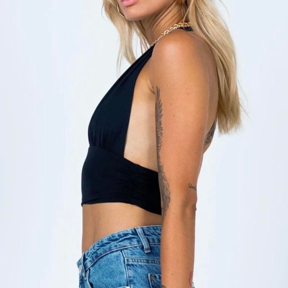 PRINCESS POLLY Halter Crop Top - Picture 4 of 8